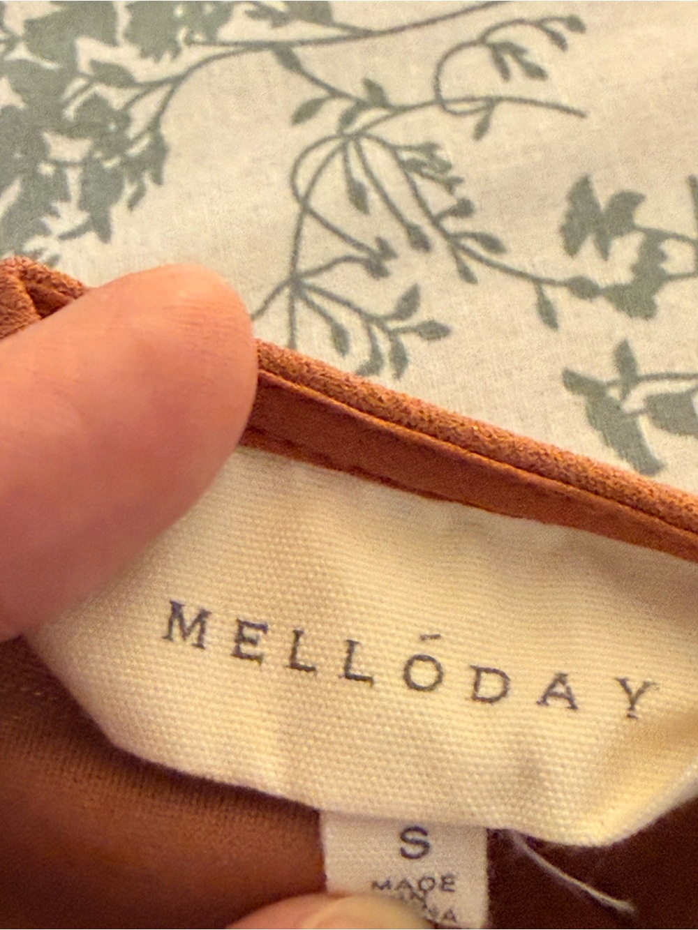 MELLODAY Rust-Brown Puff Sleeve Tie-Front Peplum Top - Picture 4 of 4